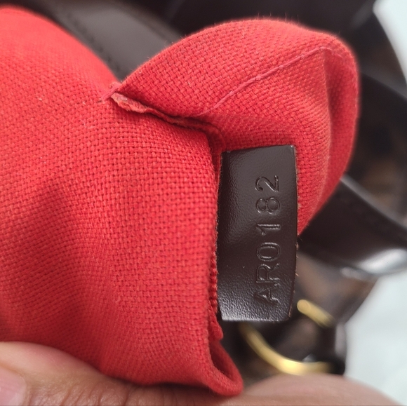 LOUIS VUITTONCabas Rosebery Damier Ebene Canvas‎ - Picture 4 of 15